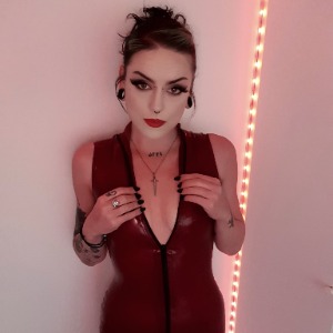 Hello_Kinky